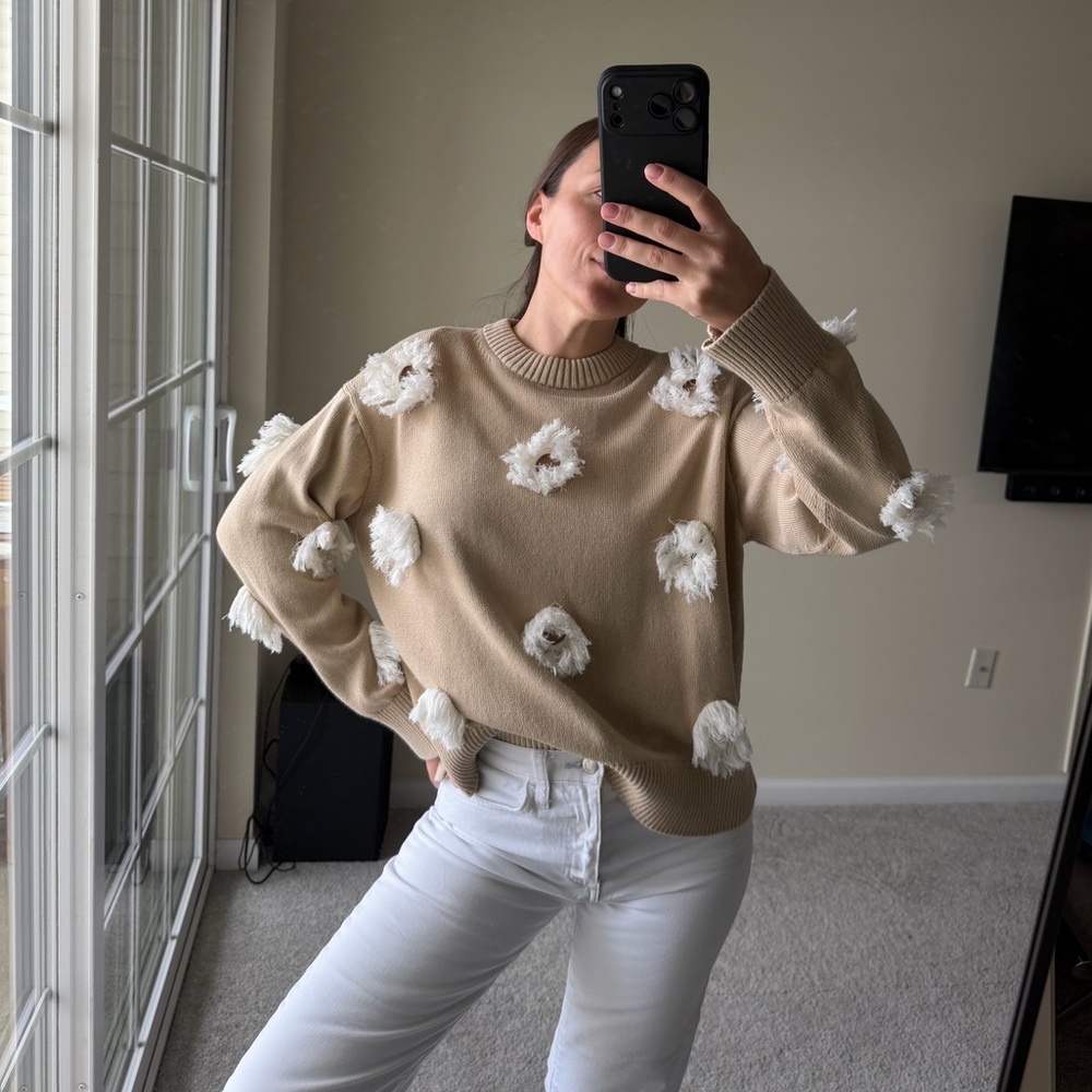 Lafayette 148 New York Feather Fringe Crochet Silk-Blend Sweater Women's Beige S - Picture 3 of 16